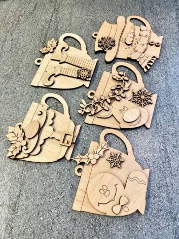 Adorno de Navidad en SVG para corte láser: titular de tarjeta y etiqueta de regalo para Gl