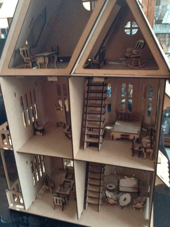 Muebles para Casas de Muñecas: Decoración y Accesorios