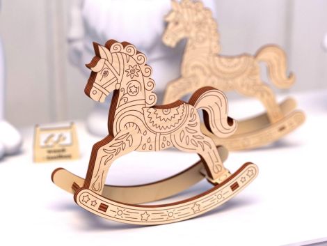 Caballo Balancín Navideño para Cortar con Láser - Plantillas DXF y SVG para Juguetes Infan