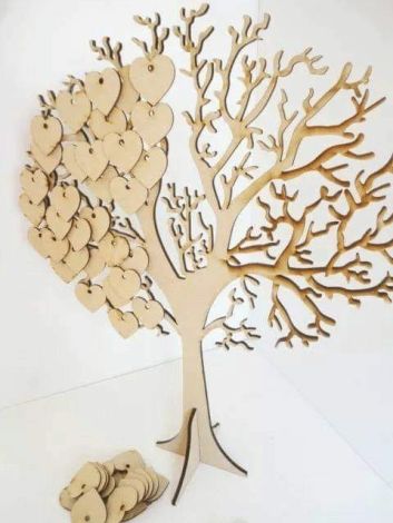 Árbol Corazones Colgantes: Cuidados y Cultivo