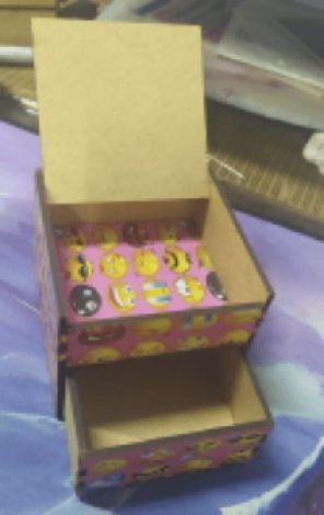 Caja de almacenamiento de dos compartimentos