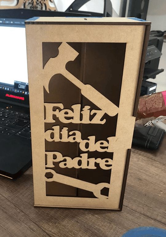 Caja de Herramientas Multifuncional