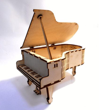 Piano de Cola: Elegancia y Sonido Excepcional