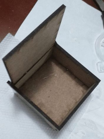 Caja Cuadrada Pequeña: Almacenamiento Versátil y Estiloso