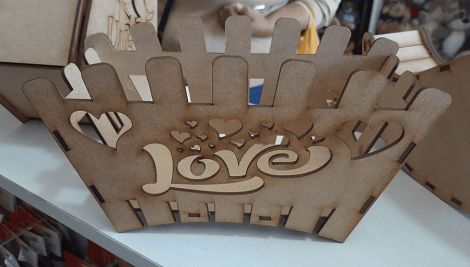 Canasta de Abanico “Love” Personalizada