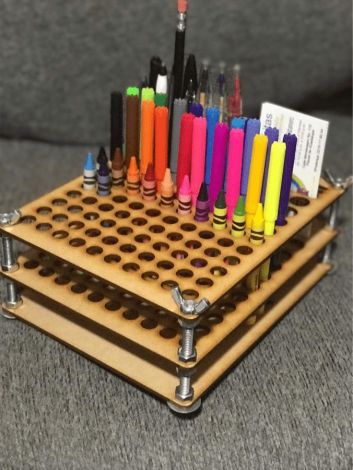 Porta-lápices con tarjetero: organización y estilo en tu escritorio