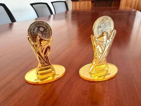 Trofeo Copa del Mundo en MDF