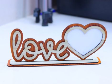 Decoración con amor: Soporte para fotos en forma de corazón